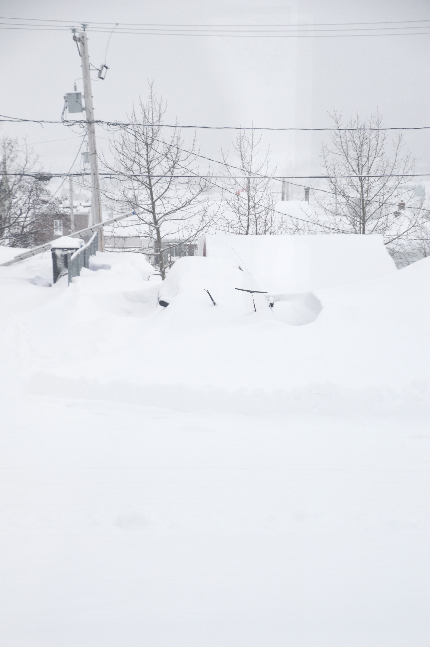 Déneiger sa voiture à Murdochville, c'est routinier.