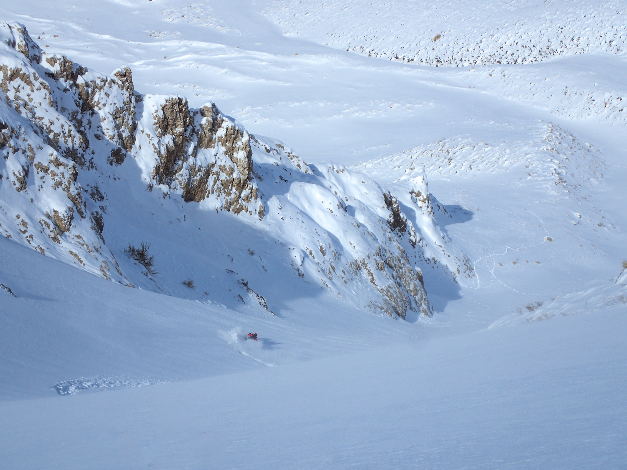 Beau petit terrain de 300m la Oficina est bien préservée par le vent et le soleil