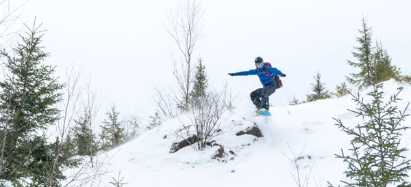 Le splitboard en bottes rigides